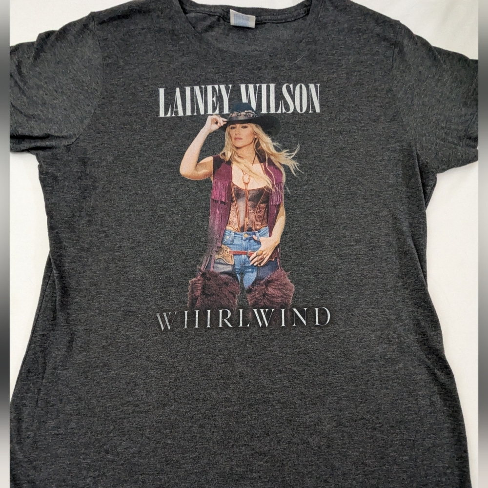 Lainey Wilson Whirlwind Grey Concert Merch Tee Size Large
